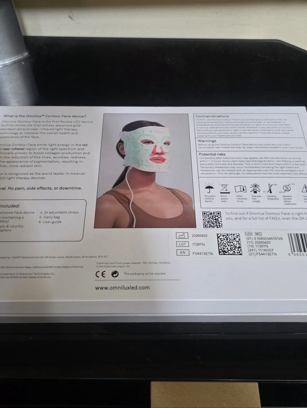 OMNILUX Contour FACE - LED Light Therapy Mask - NEW - Picture 3 of 5